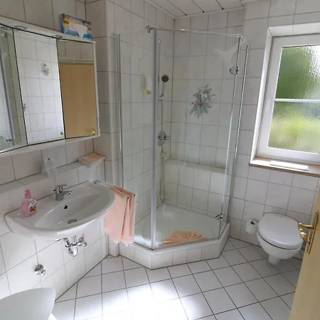 Ferienwohnung Zur Hopfenkoenigin 4* 슈팔트
